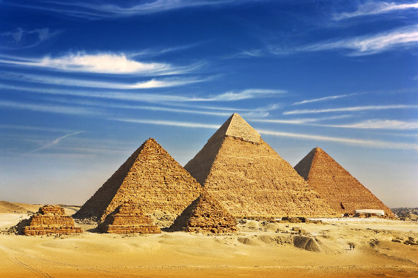 Vista das Pirâmides de Gizé no Egito