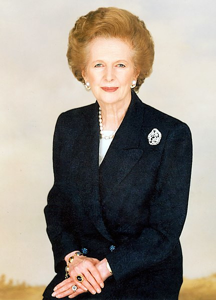 Foto oficial de Margaret Thatcher como primeira-ministra.