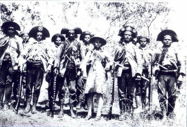 Retrato de membros do chamado cangaço, no Nordeste brasileiro.