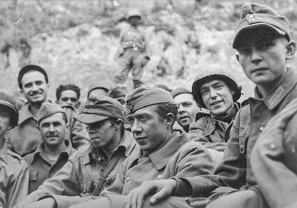Soldados da Força Expedicionária Brasileira na Itália, no contexto da atuação do Brasil na Segunda Guerra Mundial.[1]