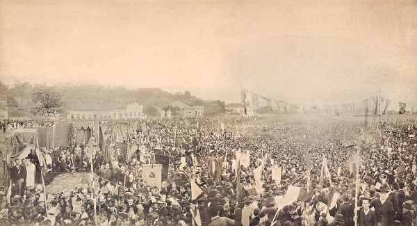 Missa em celebração à abolição da escravatura no Brasil, oficializada com a assinatura da Lei Áurea, em 13 de maio de 1888.