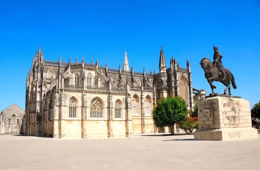 Estátua de Dom Nuno Alvares Pereira
