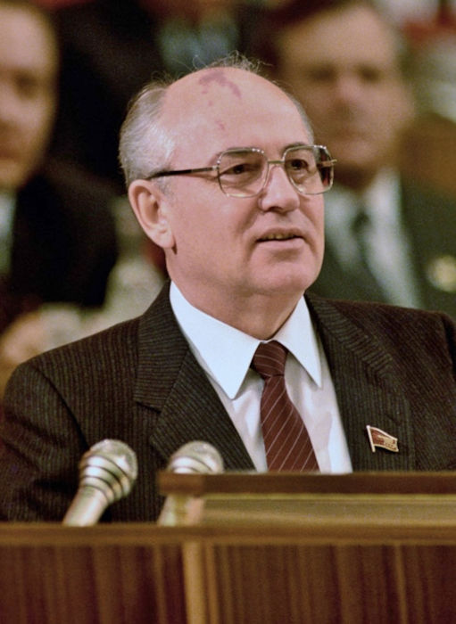 Mikhail Gorbatchev, chefe de Estado soviético responsável pela perestroika e a glasnost.