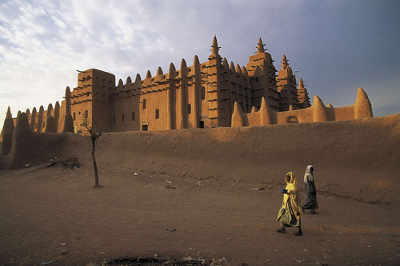 Grande Mesquita de Djenne, construída durante o domínio do antigo império islâmico do Mali