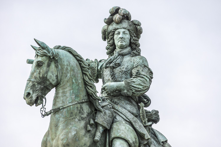 Luís XIV foi o símbolo real do Estado Nacional Moderno